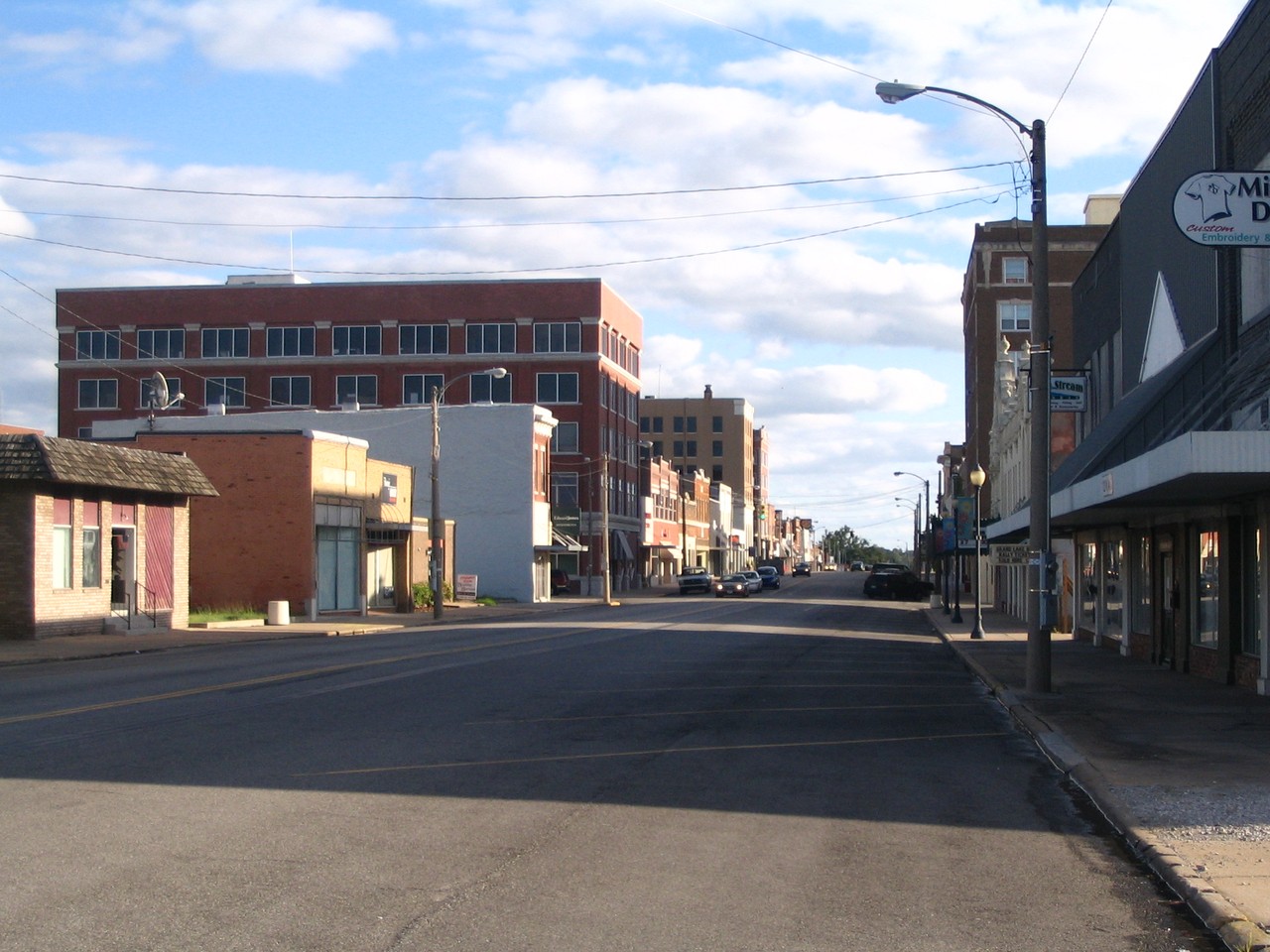 Picture for article "Miami, OK"