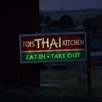 Toi's Thai Kitchen logo