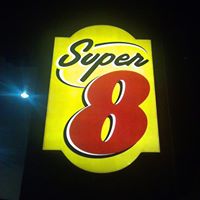 Super 8 Cottonwood logo
