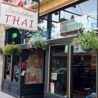 Swaddee Thai logo