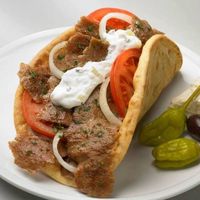 Yia Yias Concession logo