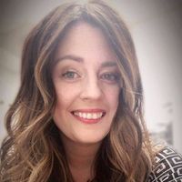 Jacqueline Weesner Hairstylist & Colorist logo