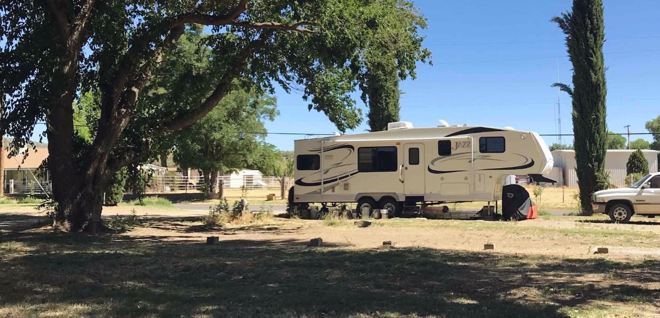Skull Valley Park logo