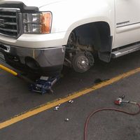 Ellensburg Tire Center logo