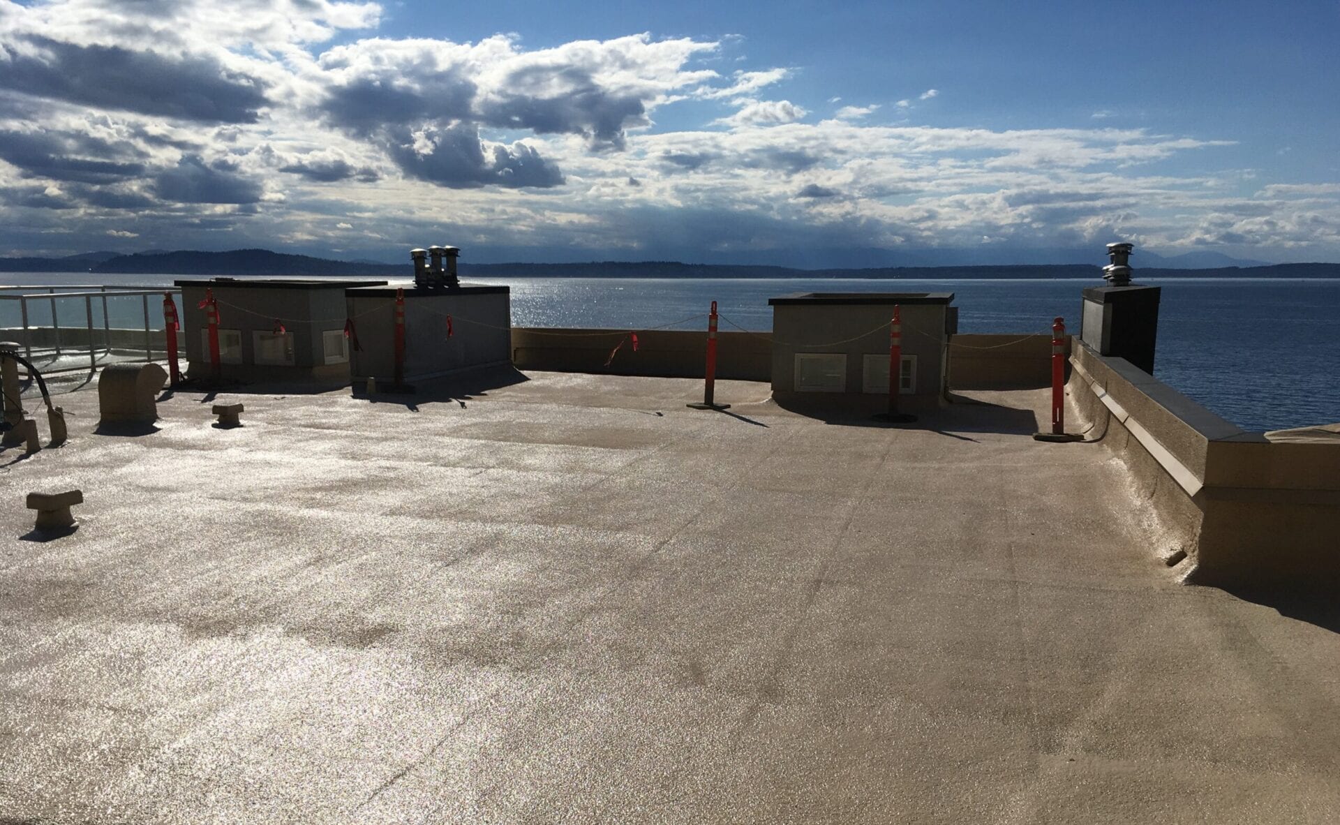 Smart Choice Insulation & Roofing Inc logo