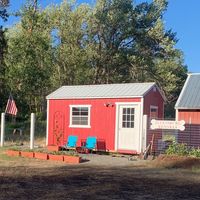 Ellensburg Kennels logo