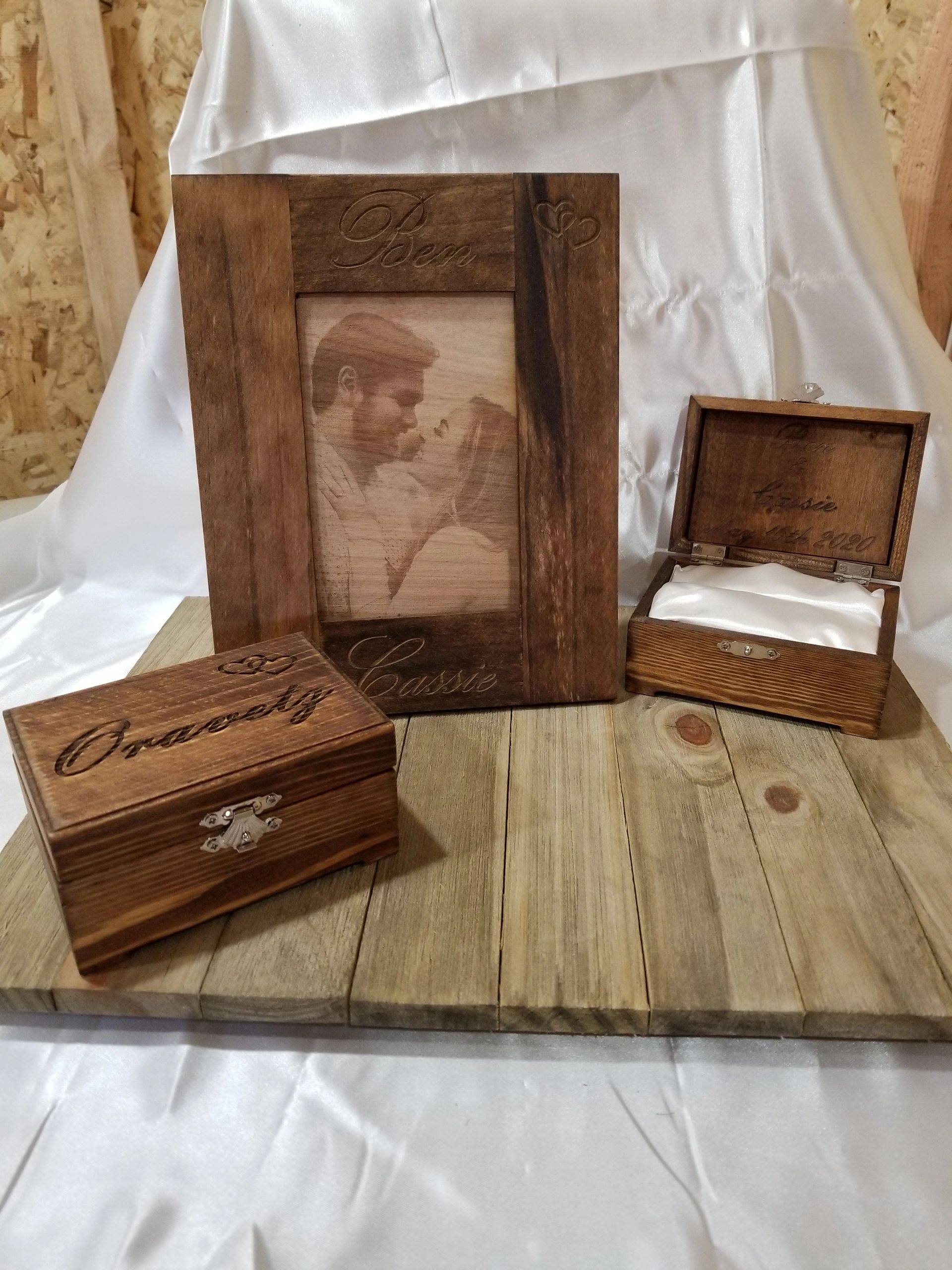 Your Laser Engraving logo