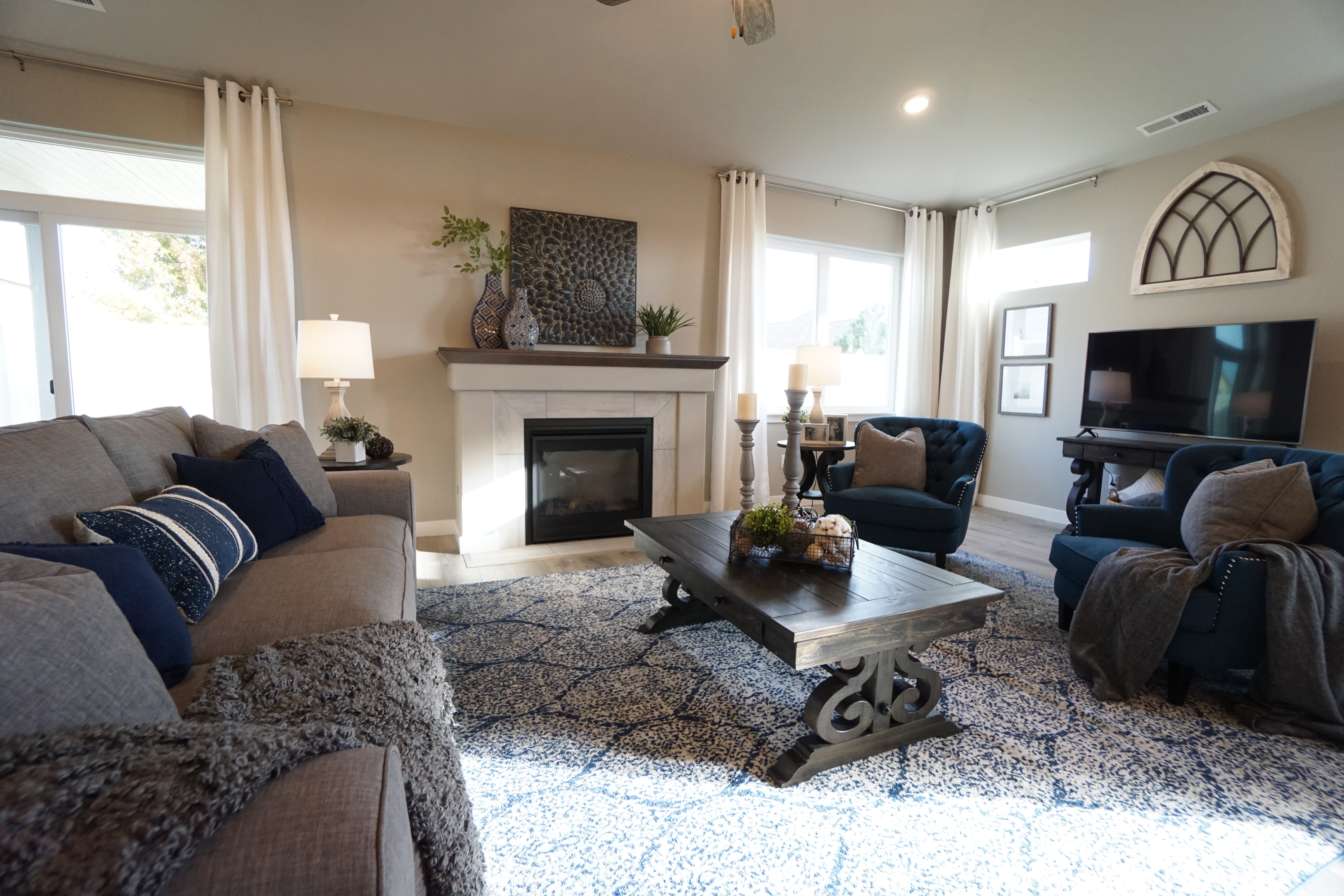 Windermere Real Estate/Central Basin Llc Quincy logo