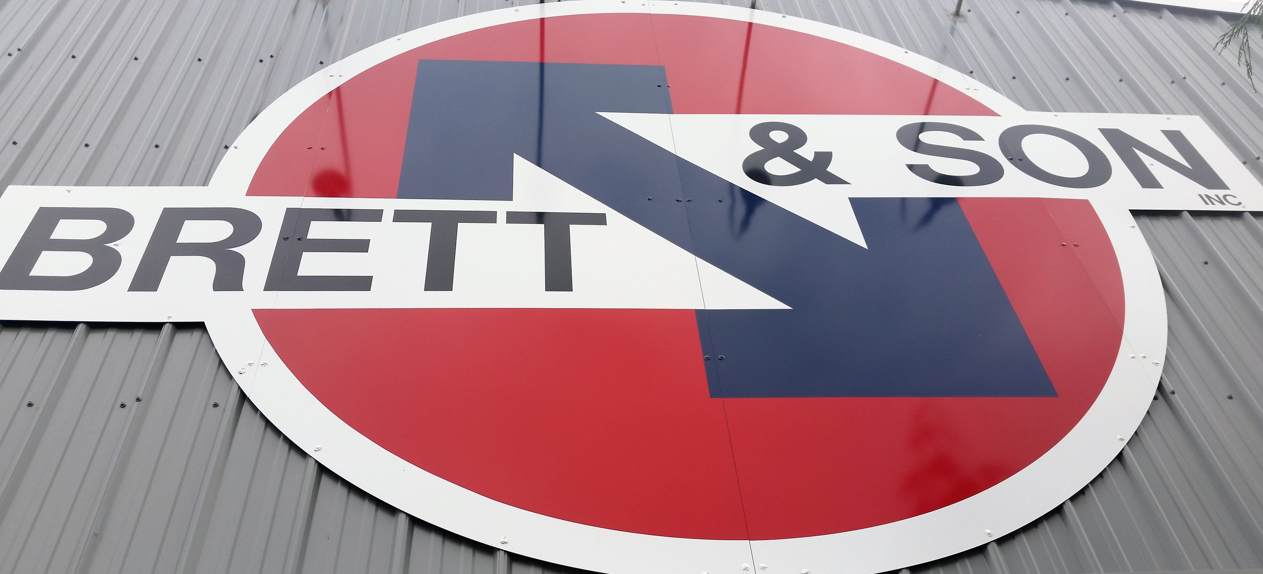 Brett & Son Inc logo