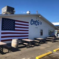 Coco's Mini Mart logo