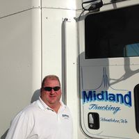 Midland Trucking logo