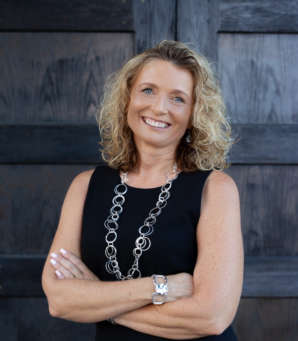 Dawne Hyde Realtor logo