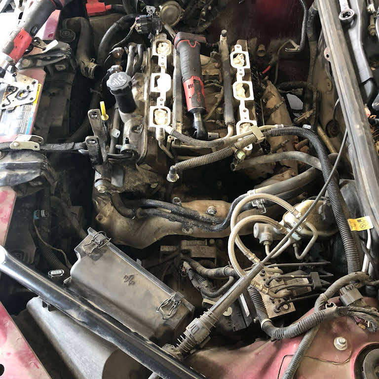 Quick Lube & Auto Repair Llc logo