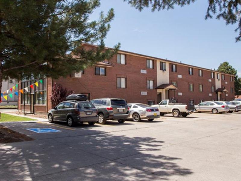 Twin Creek Apartments logo