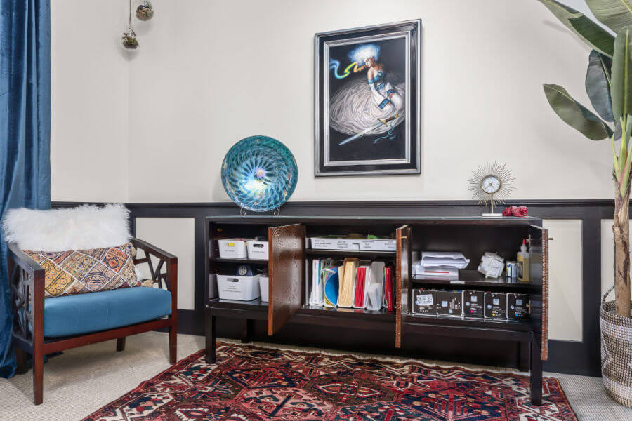 Aloe & Elm Staging & Interior Design logo