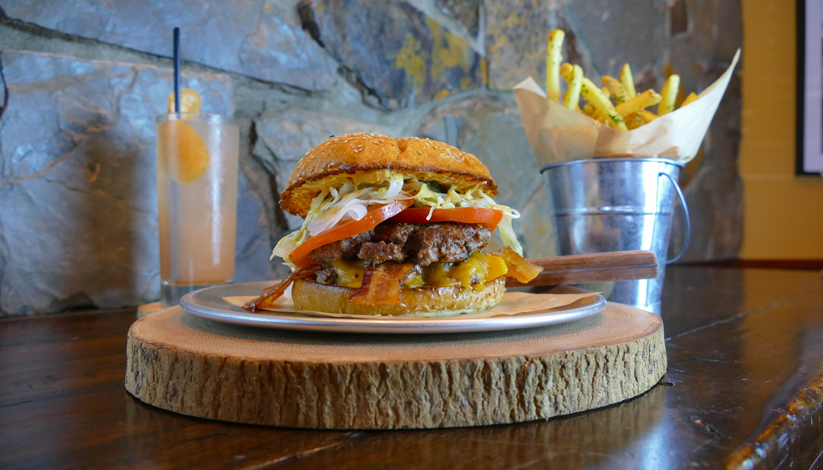 Stack 571 Burger & Whiskey Bar - Riverton logo