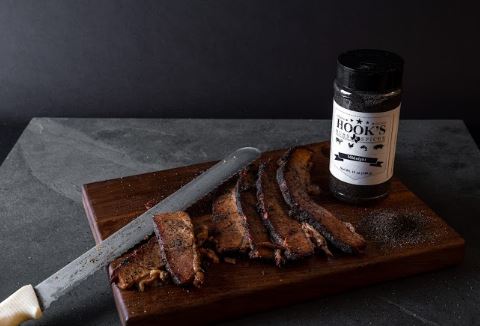 Hook's Rubs & Spices logo