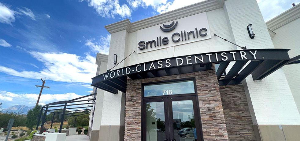 Utah Smile Clinic logo