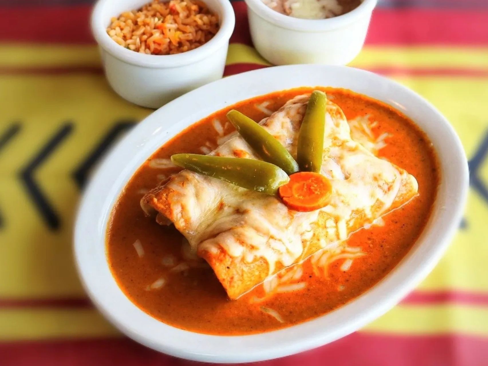 Del Barrio Cafe logo