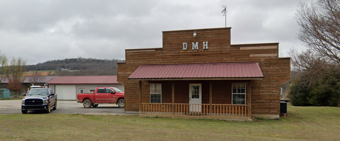 Dwight O'Neal-Dwight's Material Handling logo