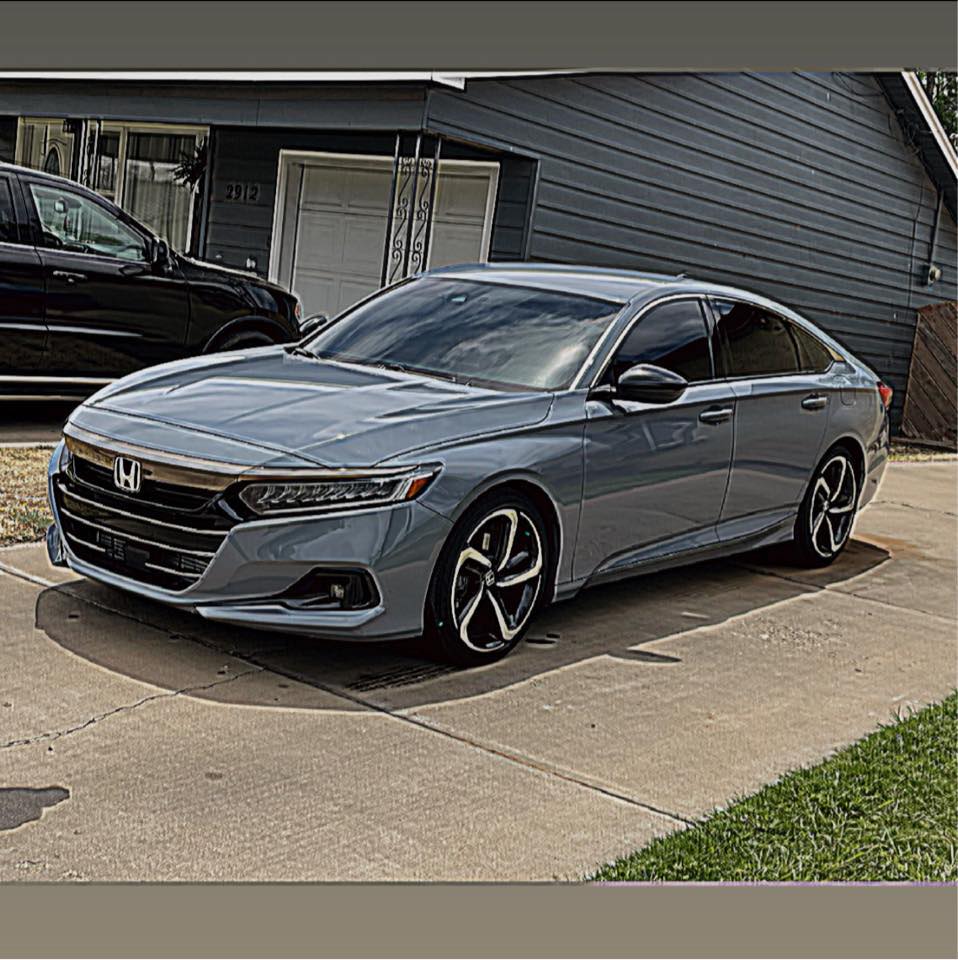 Sheila's Mobile Tint logo