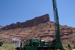 Wildcat Drilling & Pump logo