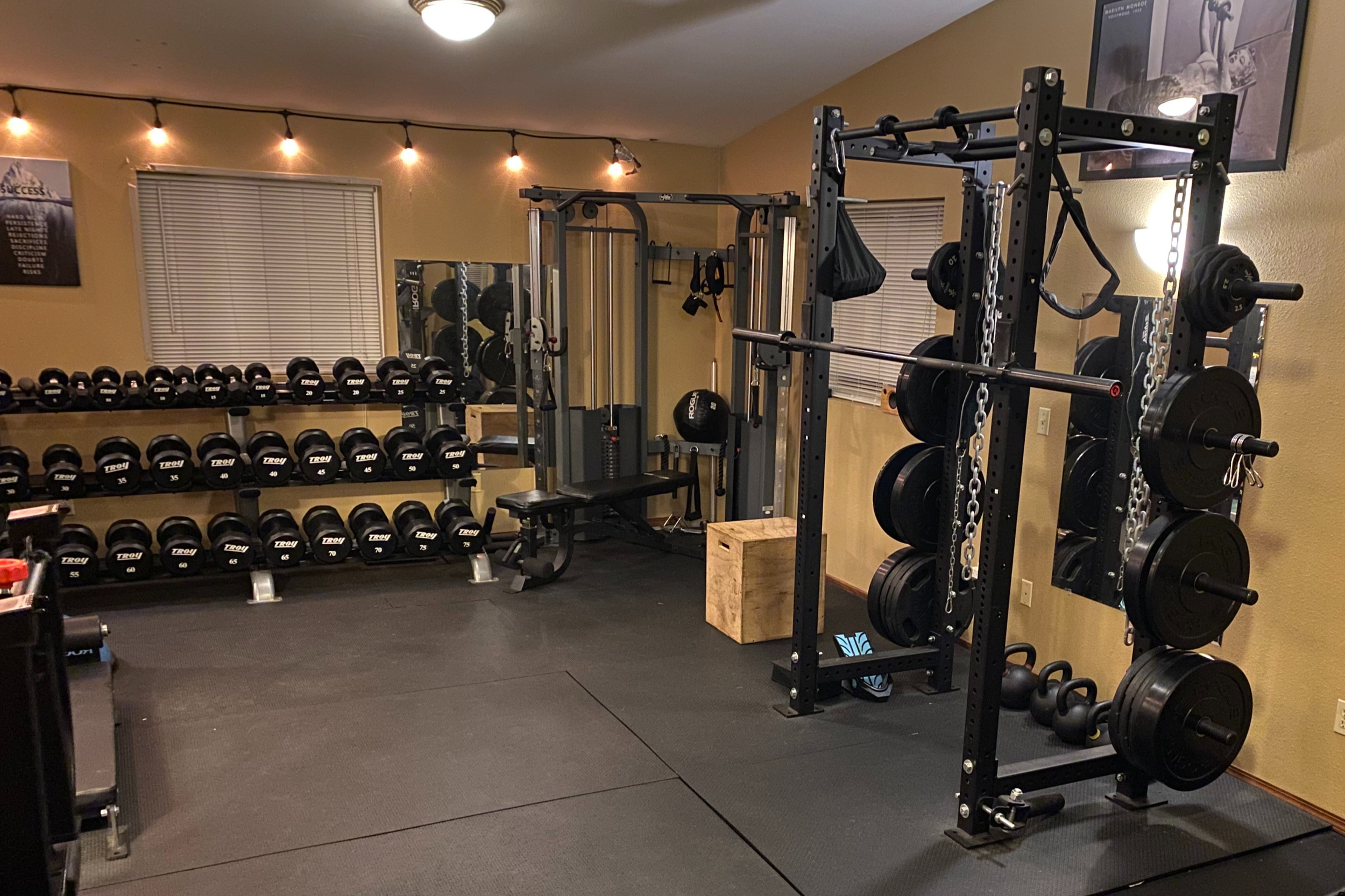 Home Performance Fitness logo