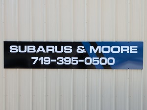Subaru'S & Moore logo